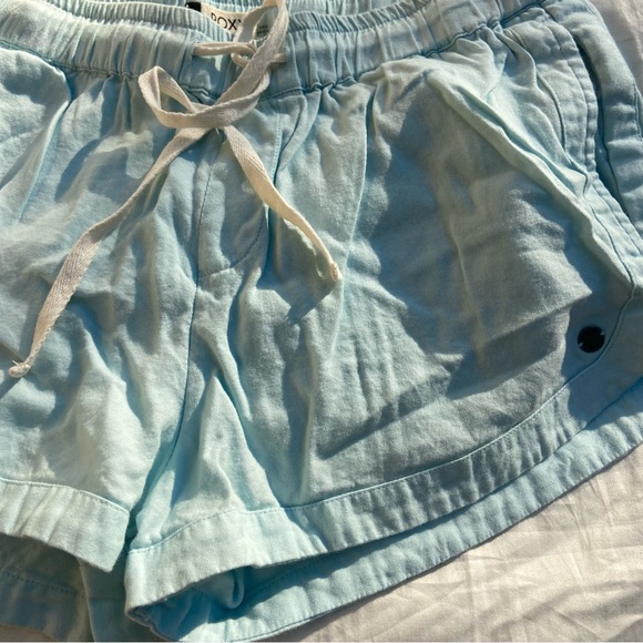 Roxy Beach Shorts - Picture 4 of 6